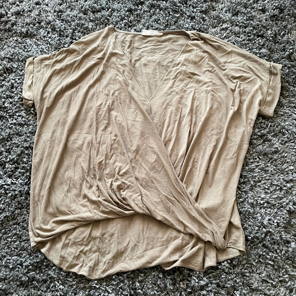 Hunter Green Flowy Tee